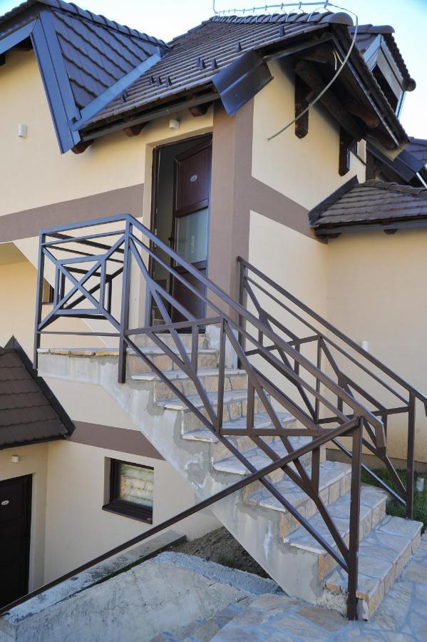 Apartmani Krstojevic Копаоник Екстериор снимка